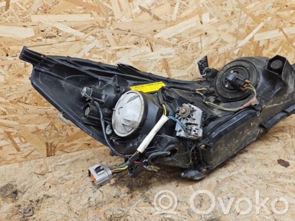 Subaru Outback Headlight/headlamp