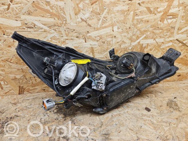 Subaru Outback Headlight/headlamp