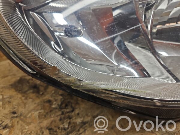 Skoda Fabia Mk2 (5J) Headlight/headlamp