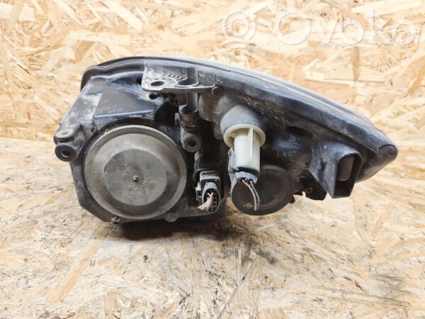 Skoda Fabia Mk2 (5J) Headlight/headlamp