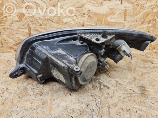 Skoda Fabia Mk2 (5J) Headlight/headlamp