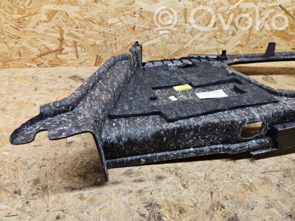 rrr-part-3157-4430040edc77c940c61fc06ec0999af4 Audi S5 Trunk/boot side trim panel