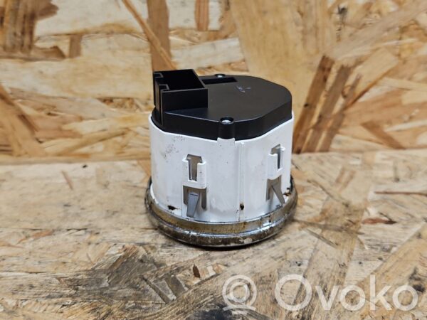 rrr-part-3170-527cf169d83368d995631996a483bc5b Volkswagen Touareg I Differential lock switch