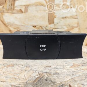 Volkswagen Touareg I ESP (stability program) switch