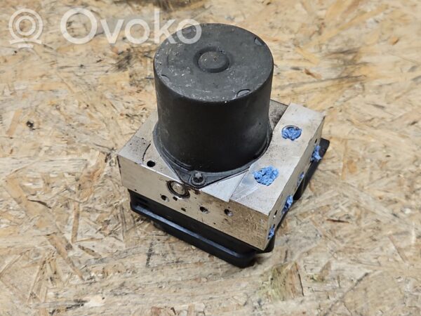BMW 5 E60 E61 ABS Pump