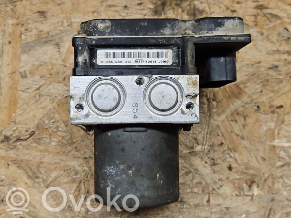 BMW 5 E60 E61 ABS Pump