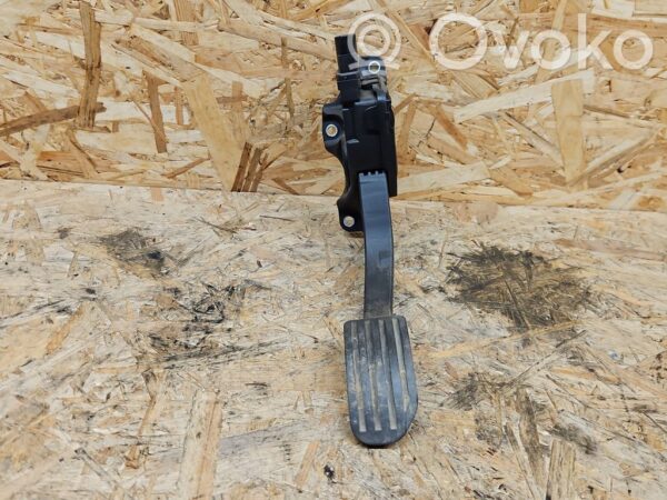 rrr-part-3199-97fd72a606117118a0c8ddfc18577a7e Volvo V70 Accelerator throttle pedal