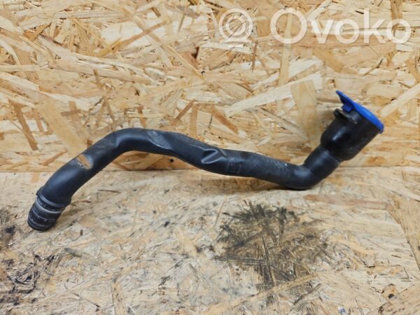 rrr-part-3202-1af1ae1537d8e807dd9068cdf544a2ab Volvo V70 Window washer liquid tank fill tube