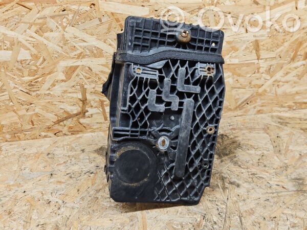 rrr-part-3205-dfa82c31ad71f56b434b14ba54aac21f Volvo V70 Battery box tray