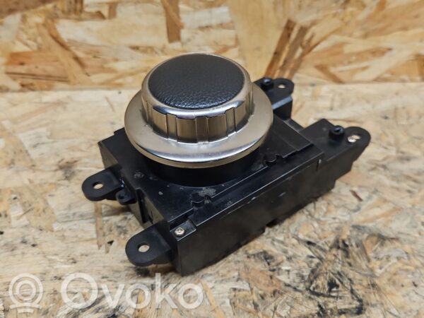 BMW 5 E60 E61 Head unit multimedia control