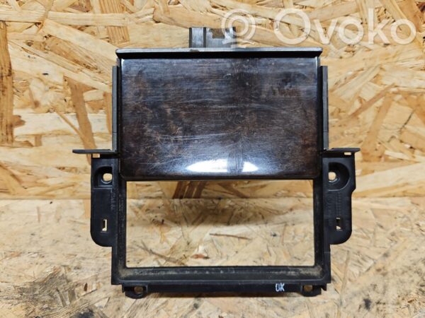 rrr-part-3207-be0cfd8beebe05e7b25f3ccbcce7cd0a BMW 5 E60 E61 Car ashtray trim
