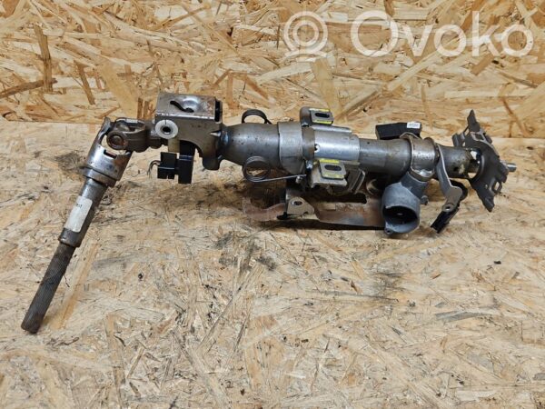 Toyota Avensis T250 Steering wheel axle