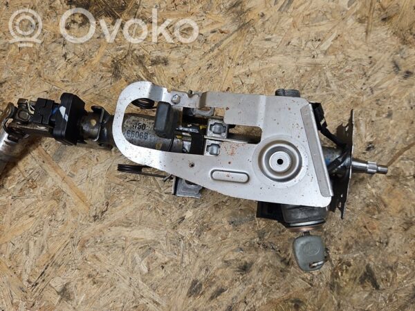 Toyota Avensis T250 Steering wheel axle