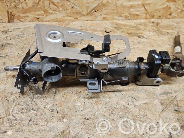 Toyota Avensis T250 Steering wheel axle