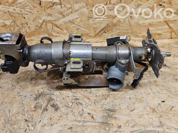 Toyota Avensis T250 Steering wheel axle