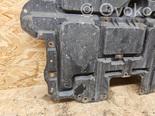 rrr-part-3236-cc2002766e0807916cfb0bf0d5baa053 Lexus IS 220D-250-350 Mootori põhjakate