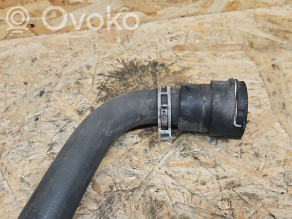 rrr-part-3252-f4cdedb785d9561f90b90919fe98fb37 Ford Galaxy Mootori jahutusvedeliku toru/voolik