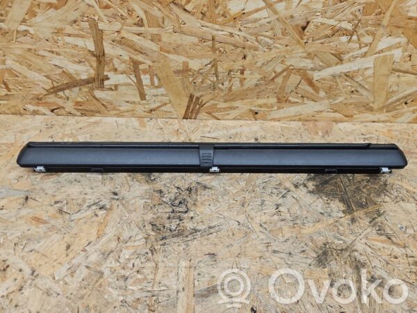 Ford Galaxy Manual rear window sunshade cover