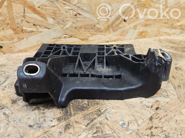 Ford Galaxy Battery tray