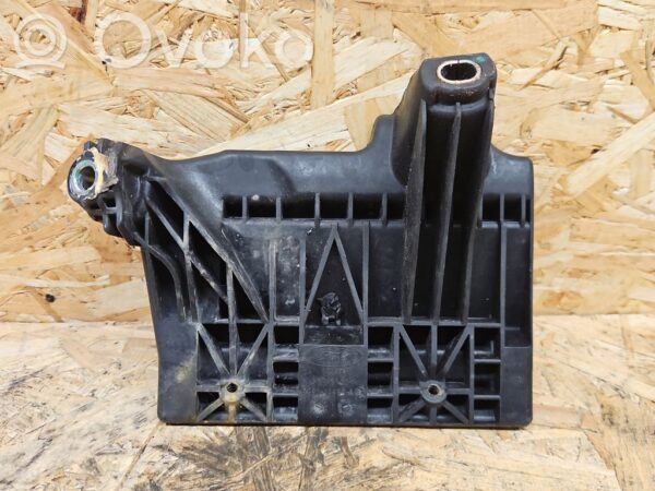 Ford Galaxy Battery tray
