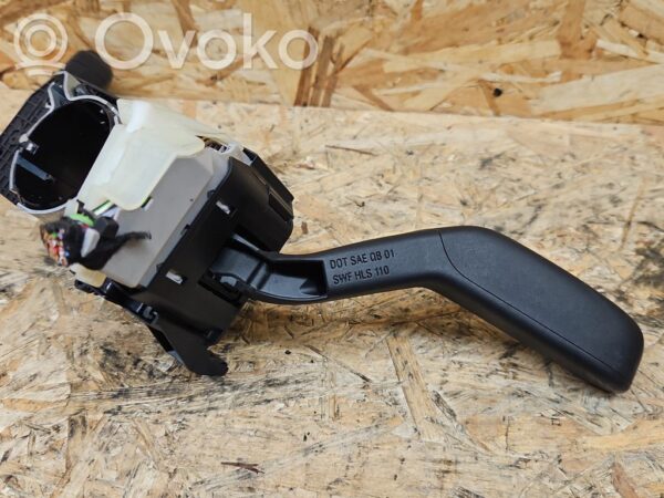 Skoda Fabia Mk2 (5J) Wiper turn signal indicator stalk/switch