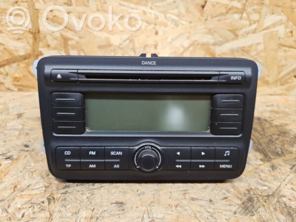 Skoda Fabia Mk2 (5J) Radio/CD/DVD/GPS head unit