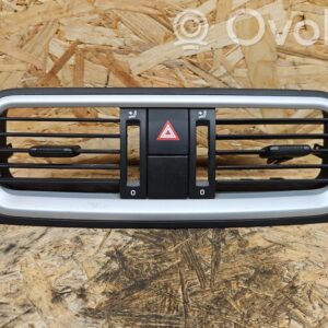 Skoda Fabia Mk2 (5J) Dash center air vent grill