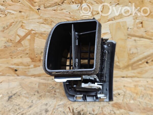 Skoda Fabia Mk2 (5J) Dashboard side air vent grill/cover trim