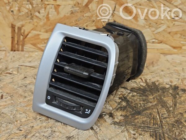 Skoda Fabia Mk2 (5J) Dashboard side air vent grill/cover trim