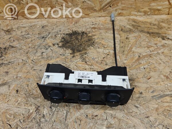 Skoda Fabia Mk2 (5J) Climate control unit