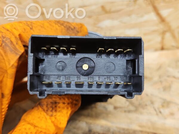 Skoda Fabia Mk2 (5J) Light switch
