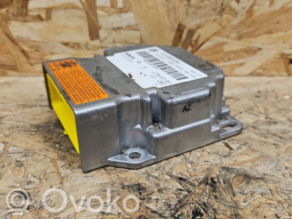 Volkswagen Touareg I Airbag control unit/module