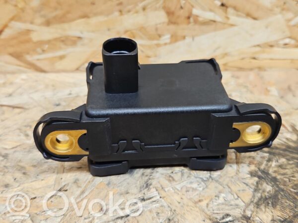 Volkswagen Touareg I ESP acceleration yaw rate sensor