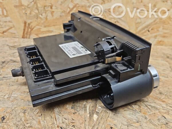 Volkswagen Touareg I Climate control unit