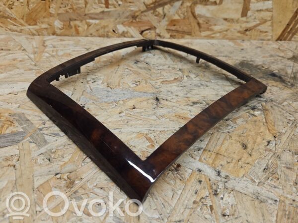 Volkswagen Touareg I Center console decorative trim