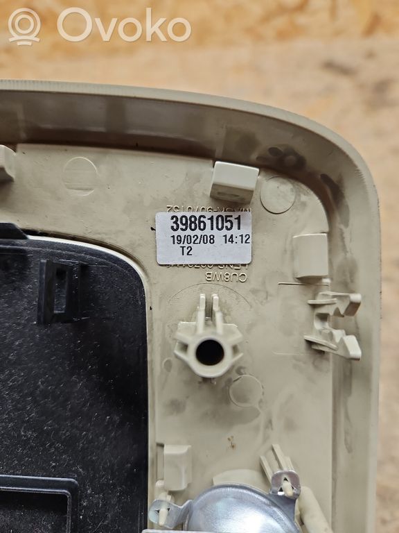 Volvo V70 Front seat light