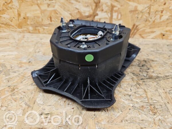 Volvo V70 Steering wheel airbag