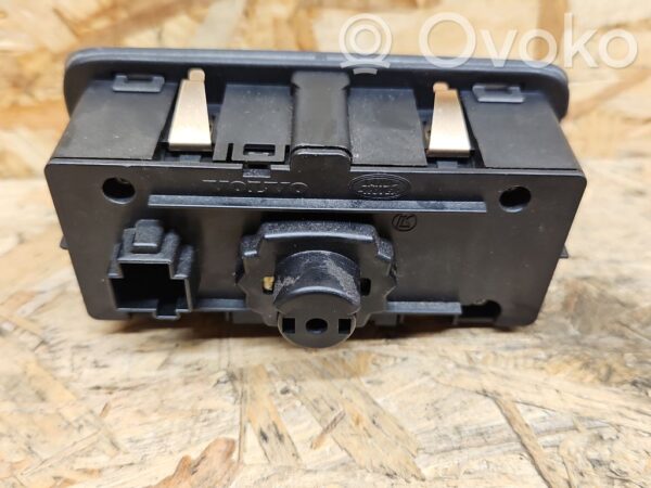 Volvo V70 Light switch