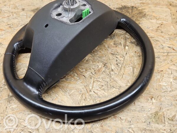 rrr-part-3361-a31bb44364da96bb3afdfe851c56c72e Volvo V70 Steering wheel