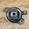 Volvo V70 Engine mount bracket
