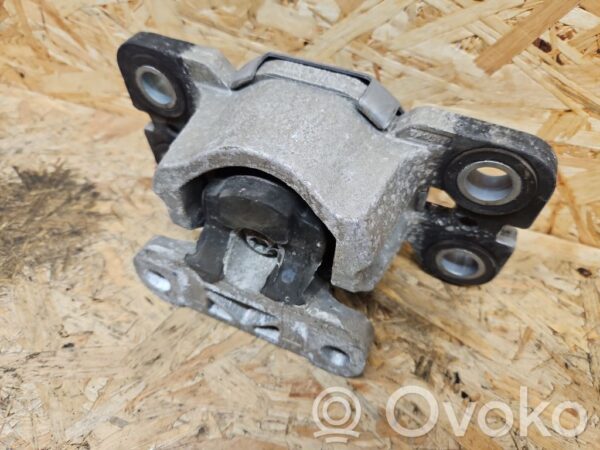 rrr-part-3367-0561f5e8aa360cbd4c9fff856ee3a146 Volvo V70 Mootori padi