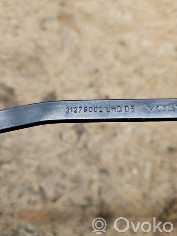Volvo V70 Front wiper blade arm