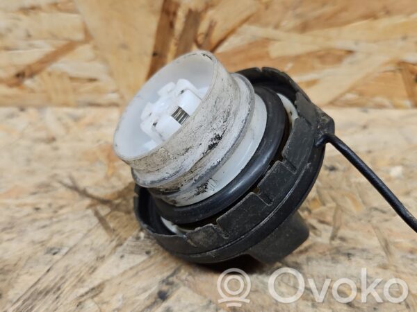 Subaru Outback Fuel tank filler cap