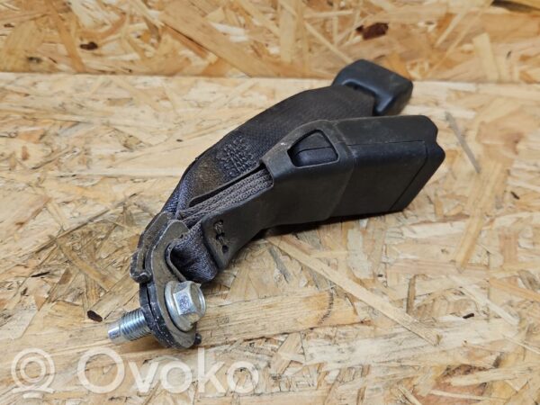 Subaru Outback Rear seatbelt buckle