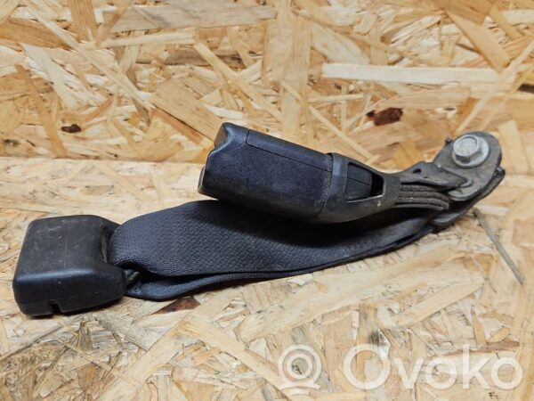 Subaru Outback Rear seatbelt buckle