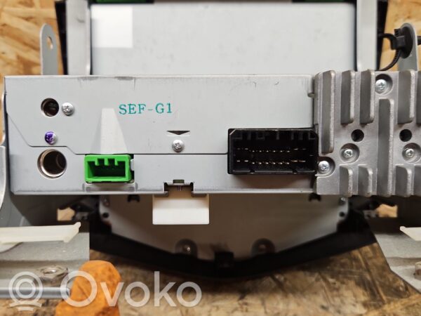 Honda Accord Radio/CD/DVD/GPS head unit