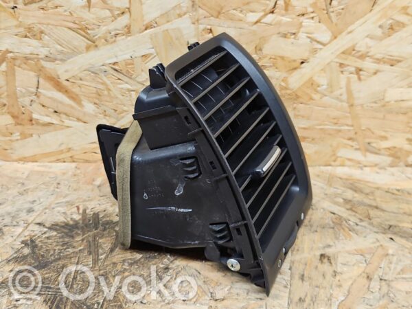 Honda Accord Dashboard side air vent grill/cover trim