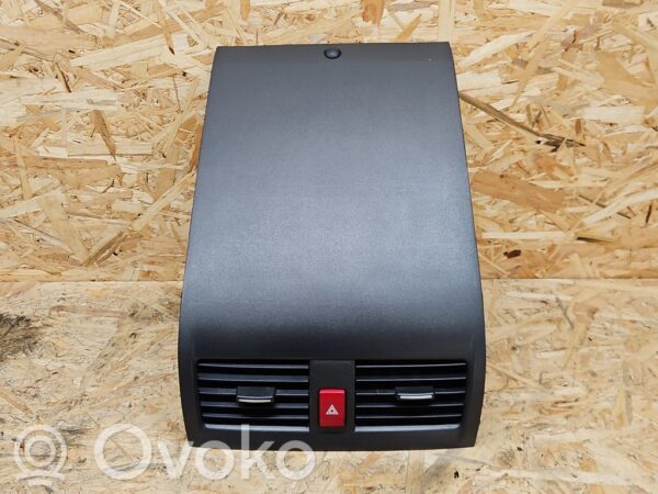 Honda Accord Dash center air vent grill