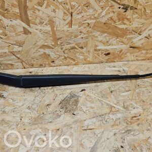Honda Accord Front wiper blade arm