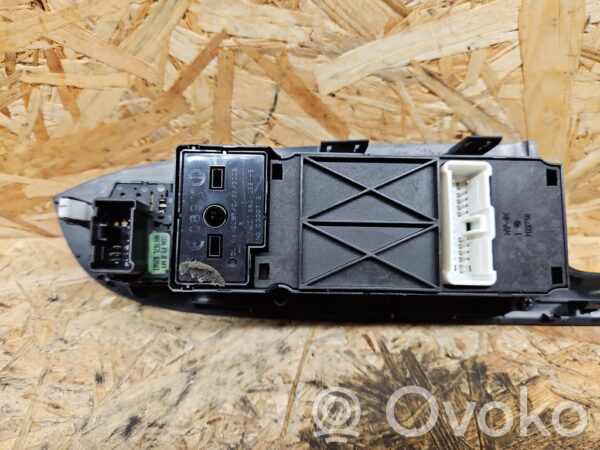 rrr-part-3417-44200a0bbc1eab5e8ac7362e241b3602 Honda Accord Electric window control switch